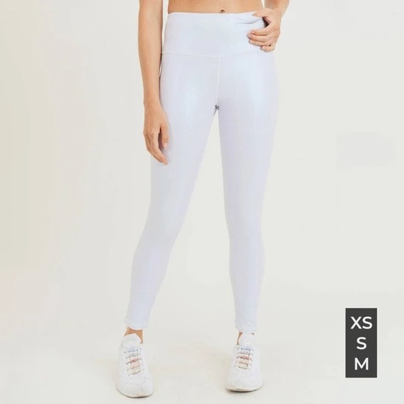 NWT Mono B Pearlescent Holo Foil High Waist Leggings sz Large - Picture 2 of 9